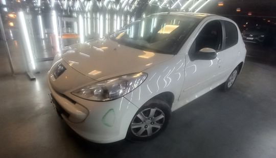 Peugeot • 207