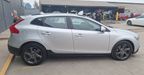 Volvo V40 2.0 T4 AUTO LIMITED CROSS COUNTRY 4WD Hatchback 2015
