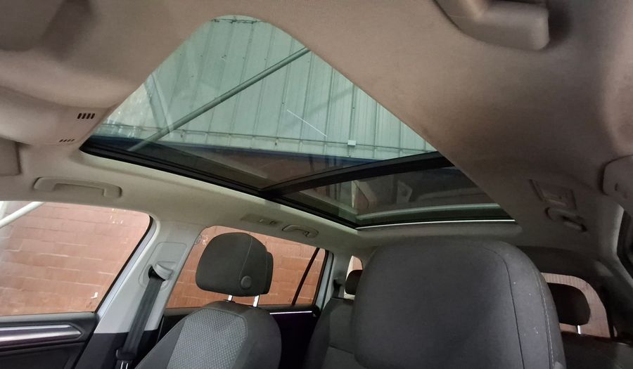 Volkswagen Tiguan 1.4 TSI DSG HIGHLINE 7S Suv 2020