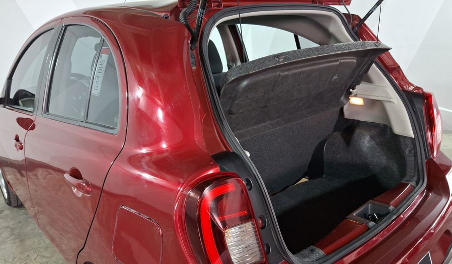 Nissan March 1.6 ADVANCE Hatchback 2021