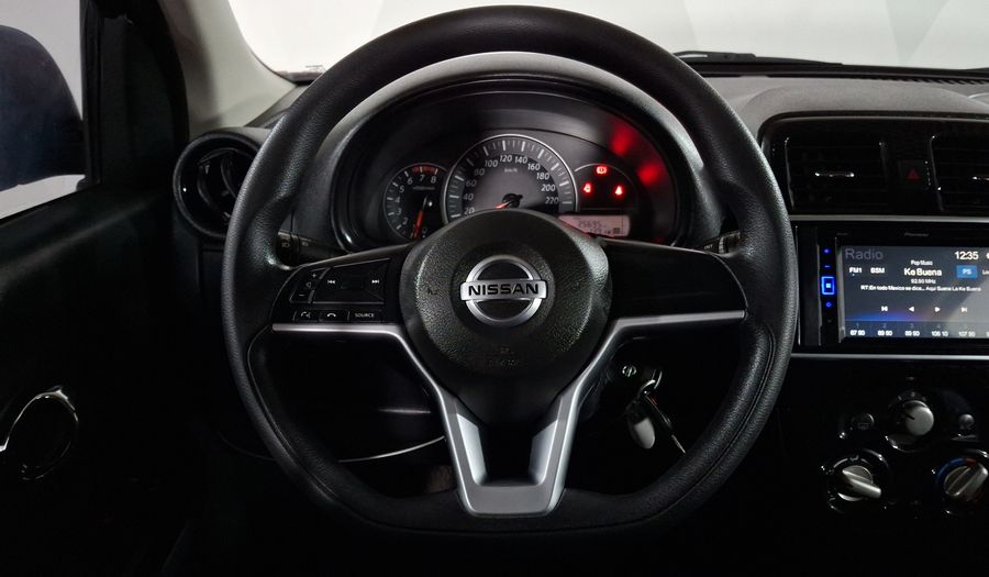 Nissan March 1.6 ADVANCE Hatchback 2021