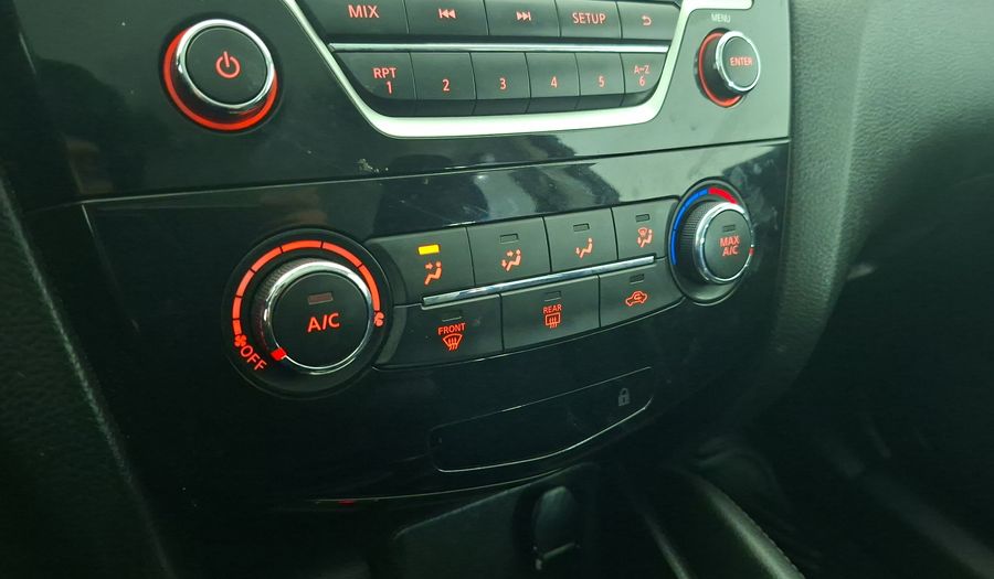 Nissan Qashqai 2.0 SENSE Hatchback 2016