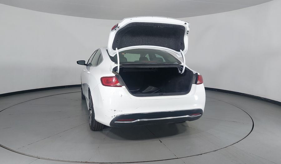 Chrysler 200 2.4 C Sedan 2015