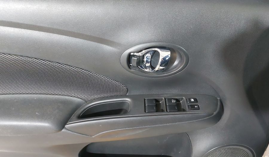 Nissan Versa 1.6 ADVANCE Sedan 2018