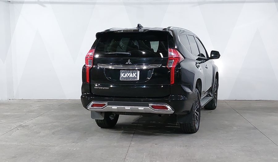 Mitsubishi Montero 3.0 SE PLUS AUTO 4WD Suv 2023
