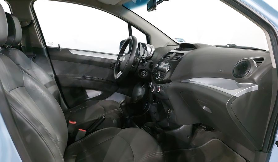 Chevrolet Spark 1.2 LTZ C MT Hatchback 2014