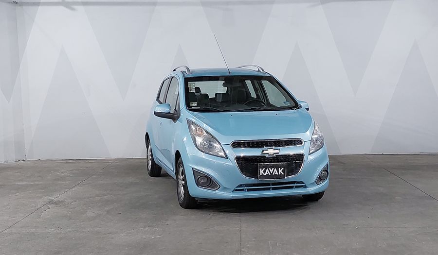 Chevrolet Spark 1.2 LTZ C MT Hatchback 2014