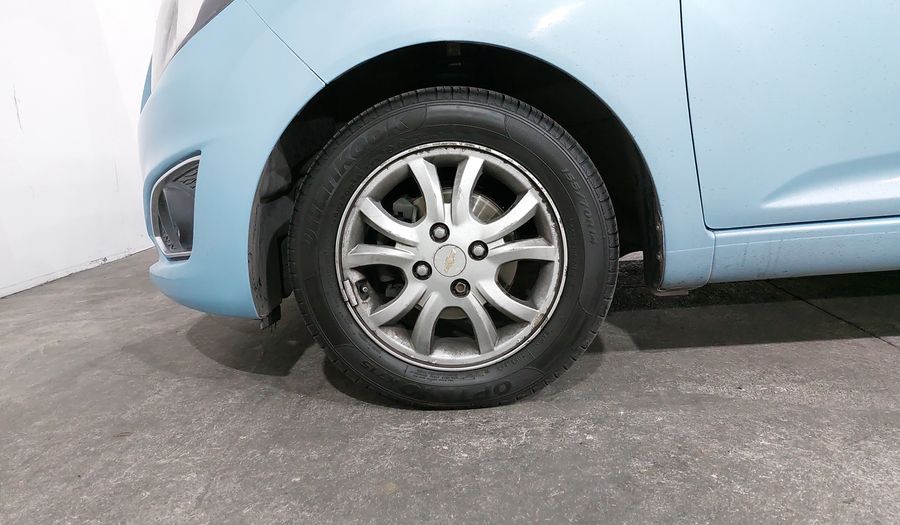 Chevrolet Spark 1.2 LTZ C MT Hatchback 2014