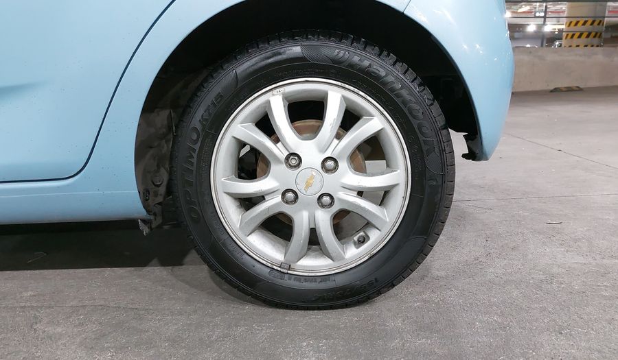 Chevrolet Spark 1.2 LTZ C MT Hatchback 2014