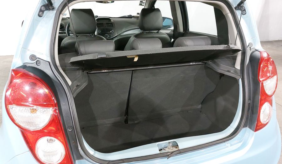 Chevrolet Spark 1.2 LTZ C MT Hatchback 2014