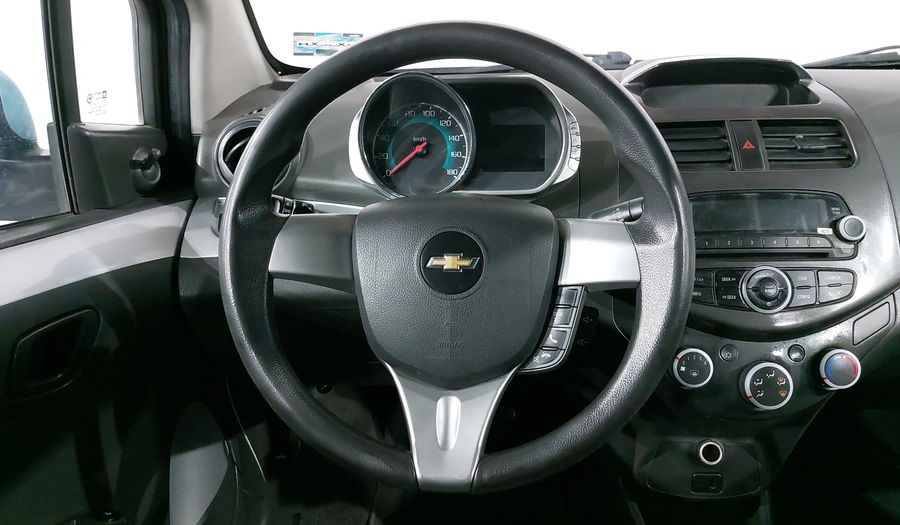 Chevrolet Spark 1.2 LTZ C MT Hatchback 2014