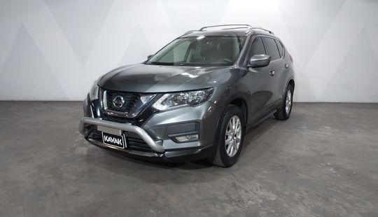 Nissan • X-Trail