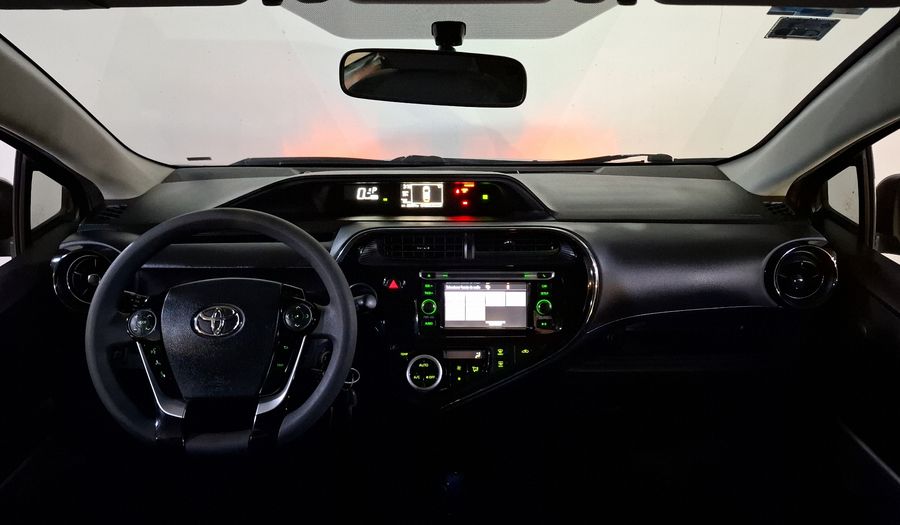 Toyota Prius C 1.5 HYBRID AUTO Hatchback 2018