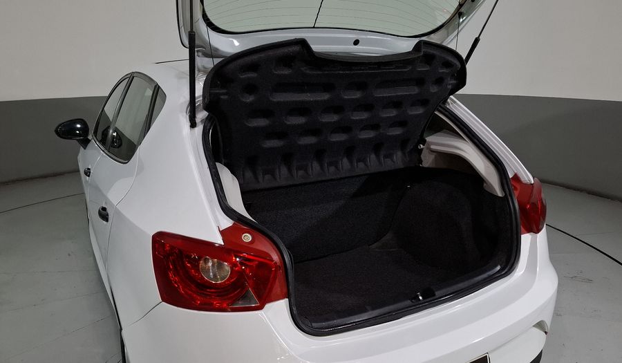 Seat Ibiza 2.0 BLITZ 4 PTAS MT Hatchback 2015
