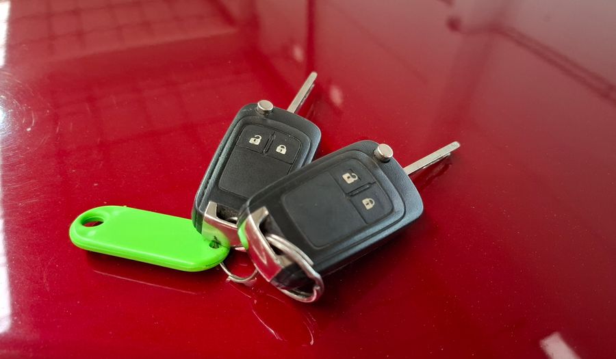 Chevrolet Sonic 1.6 LTZ Hatchback 2015