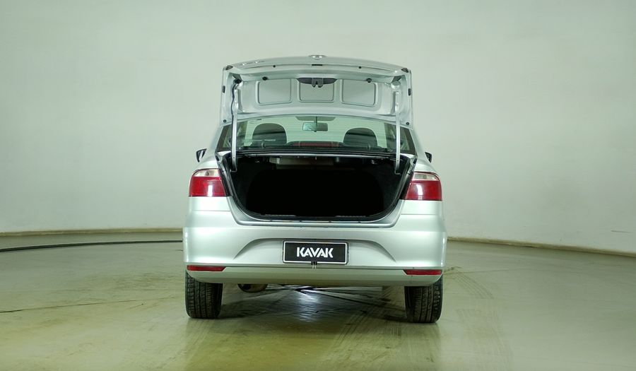 Volkswagen Voyage 1.6 TRENDLINE Sedan 2022