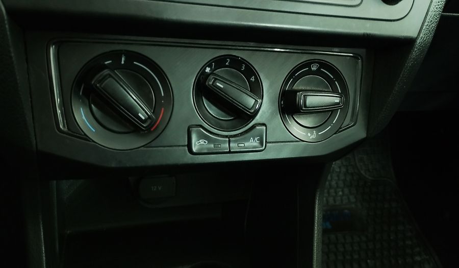 Volkswagen Voyage 1.6 TRENDLINE Sedan 2022
