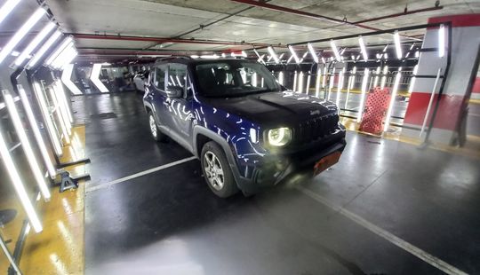 Jeep • Renegade