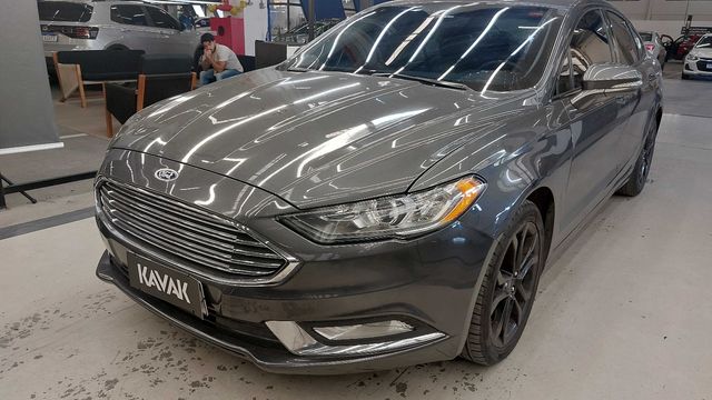 Ford • Fusion