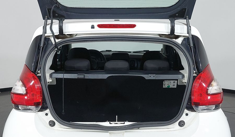 Fiat Mobi EVO LIKE Hatchback 2022