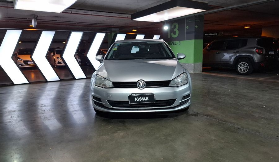 Volkswagen Golf 1.6 MPI TRENDLINE Hatchback 2015