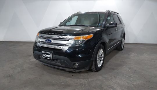 Ford • Explorer