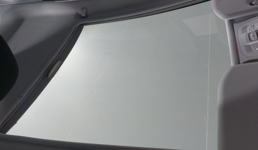 Peugeot 208 1.6 ALLURE MT Hatchback 2015