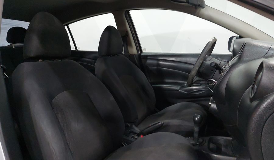 Nissan Versa 1.6 SENSE TA AC Sedan 2012