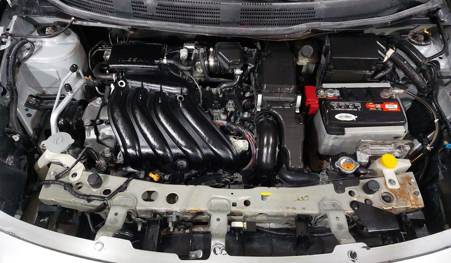 Nissan Versa 1.6 SENSE TA AC Sedan 2012