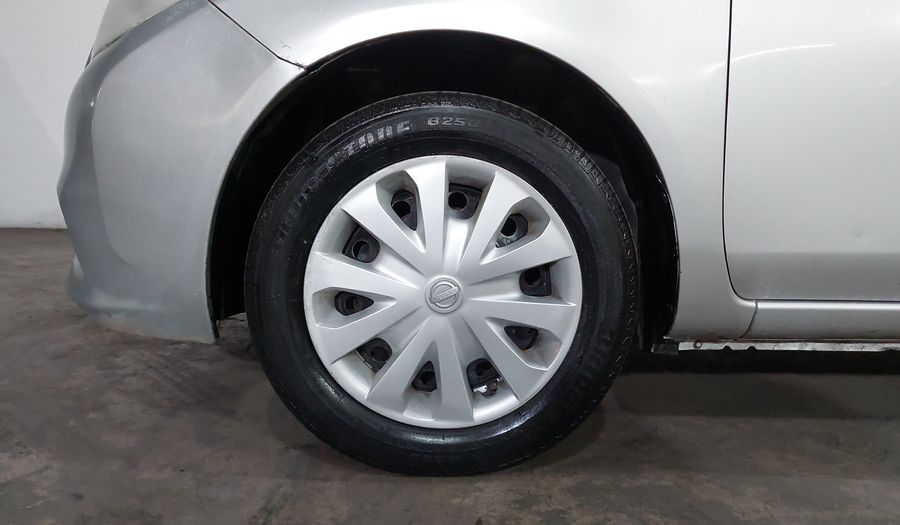 Nissan Versa 1.6 SENSE TA AC Sedan 2012