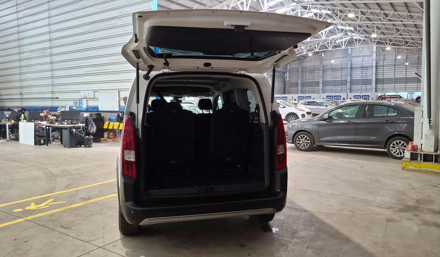 Peugeot Rifter 1.2 PURETECH 130 AUTO ALLURE Minivan 2021