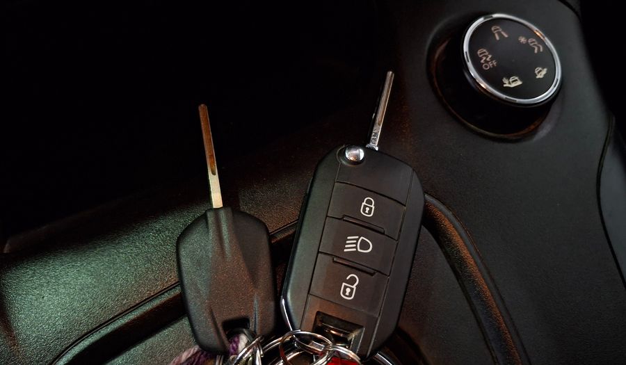 Peugeot Rifter 1.2 PURETECH 130 AUTO ALLURE Minivan 2021