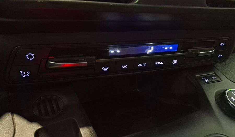 Peugeot Rifter 1.2 PURETECH 130 AUTO ALLURE Minivan 2021