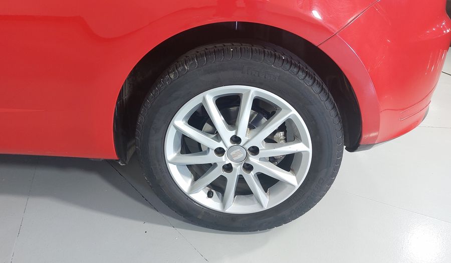 Seat Ibiza 1.2T BLITZ 2 PTAS MT Hatchback 2014