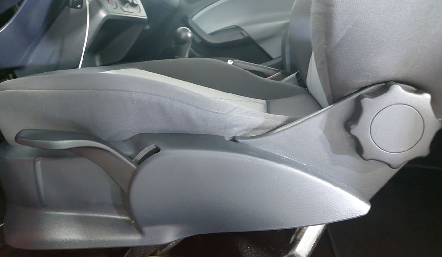 Seat Ibiza 1.2T BLITZ 2 PTAS MT Hatchback 2014