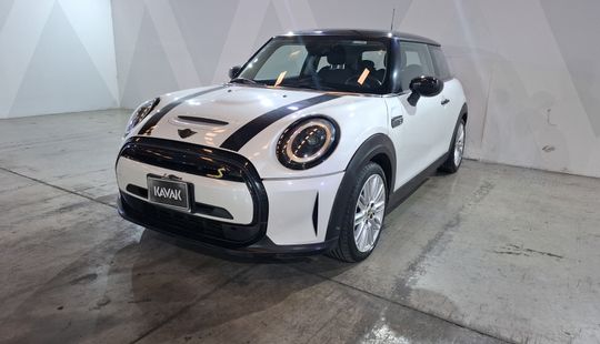 Mini • Cooper