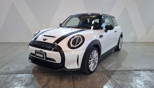 Mini • Cooper