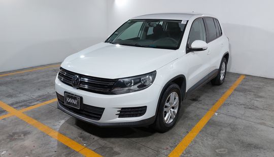 Volkswagen • Tiguan