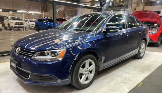 Volkswagen • Jetta