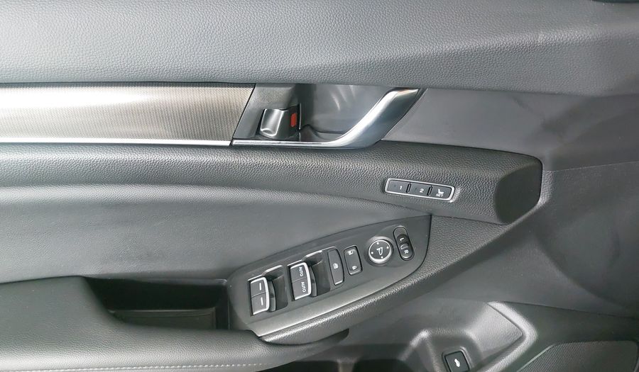 Honda Accord 2.0 TOURING AUTO Sedan 2022
