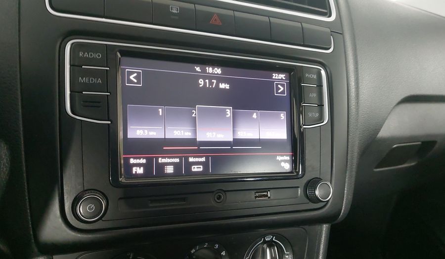 Volkswagen Polo 1.6 COMFORTLINE PLUS AUTO Hatchback 2021