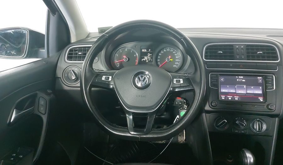 Volkswagen Polo 1.6 COMFORTLINE PLUS AUTO Hatchback 2021
