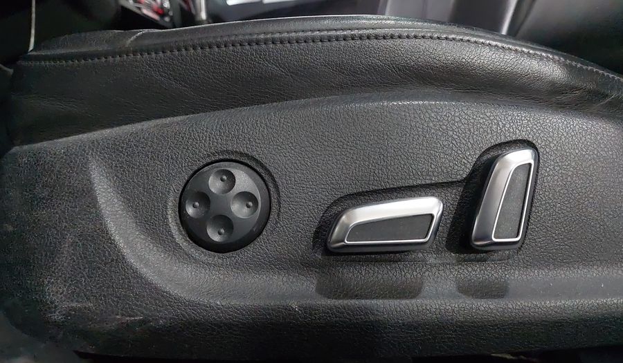 Audi A4 2.0 TFSI TRENDY PLUS MULTITRONIC Sedan 2013