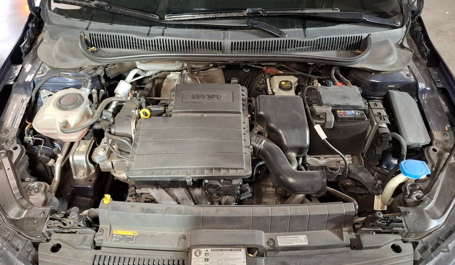 Volkswagen Polo 1.6 MSI HIGHLINE Hatchback 2019