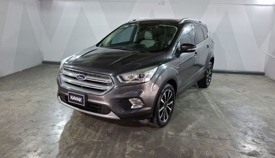 Ford • Escape