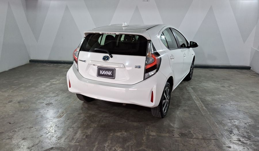 Toyota Prius C 1.5 HYBRID AUTO Hatchback 2019