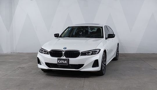 Bmw • Serie 3