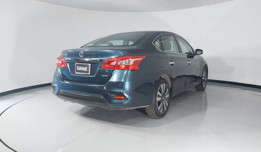 Nissan Sentra 1.8 EXCLUSIVE NAVI CVT Sedan 2017