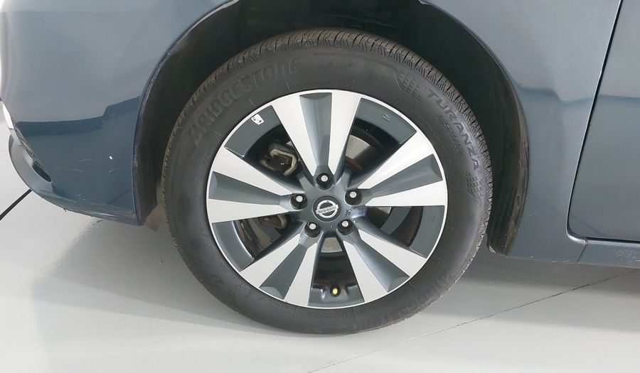 Nissan Sentra 1.8 EXCLUSIVE NAVI CVT Sedan 2017