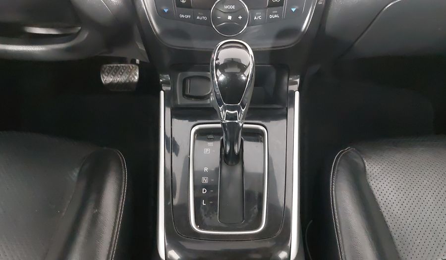 Nissan Sentra 1.8 EXCLUSIVE NAVI CVT Sedan 2017